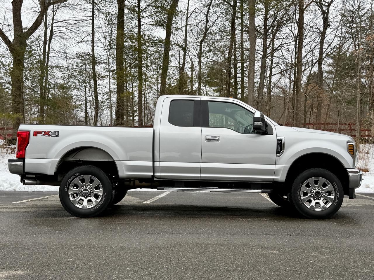 Ford Super Duty F-250 SRW Lariat 4WD SuperCab 6.75' Box 2019