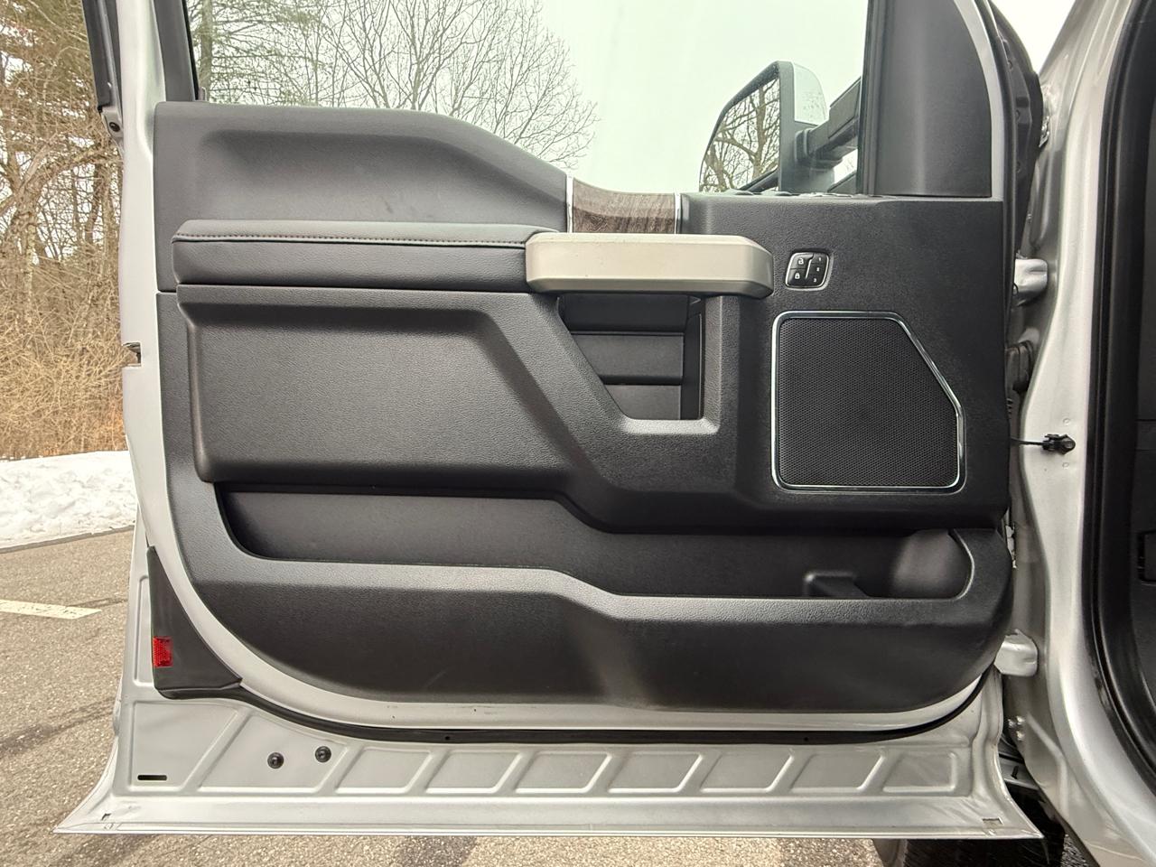 Ford Super Duty F-250 SRW Lariat 4WD SuperCab 6.75' Box 2019