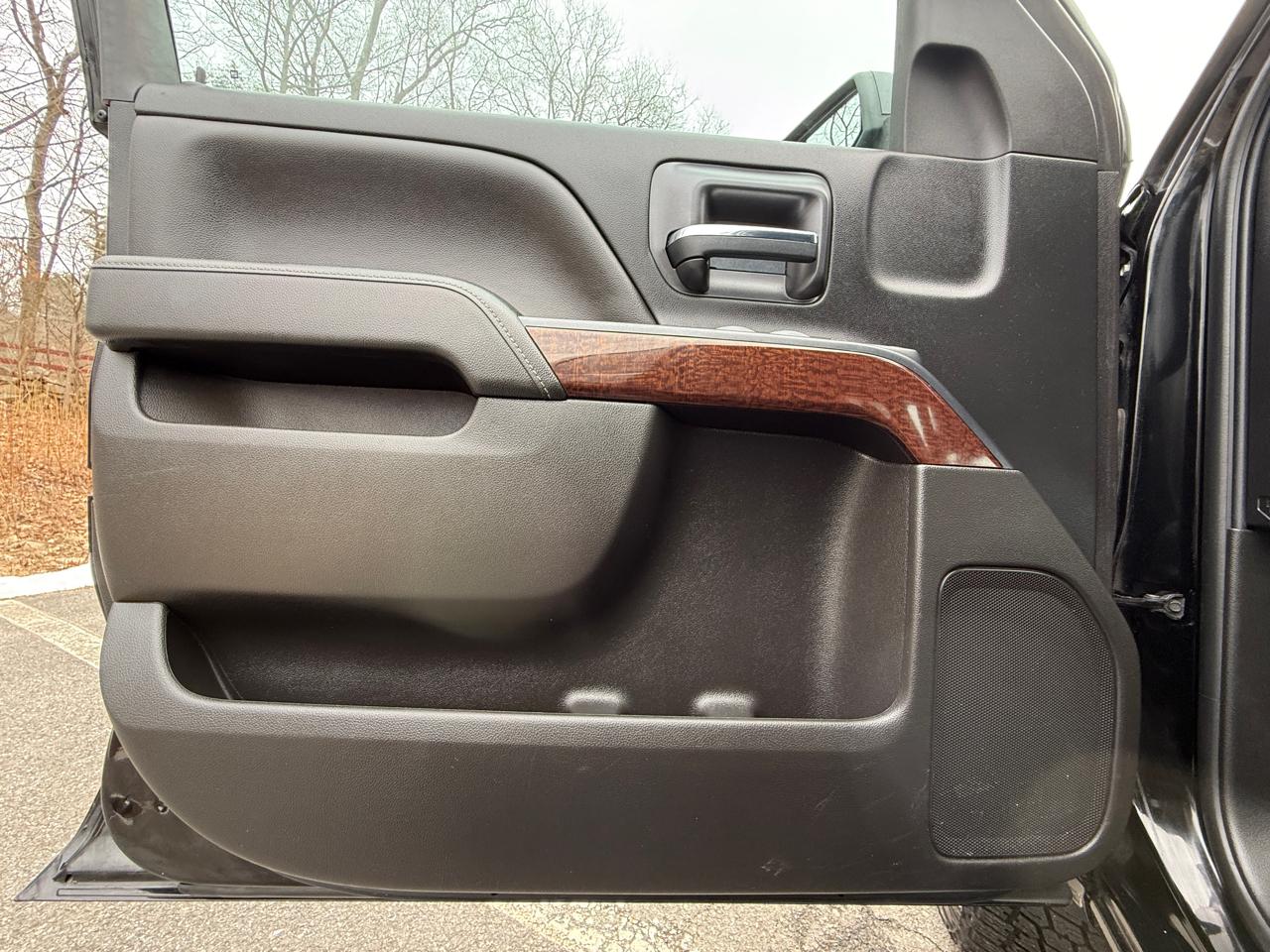 GMC Sierra 1500 4WD Double Cab 143.5" SLE 2018