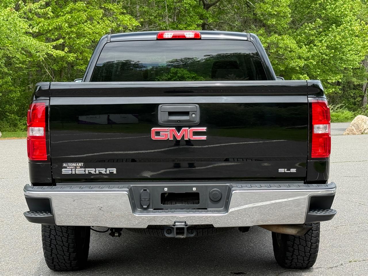 GMC Sierra 1500 4WD Double Cab 143.5" SLE 2018