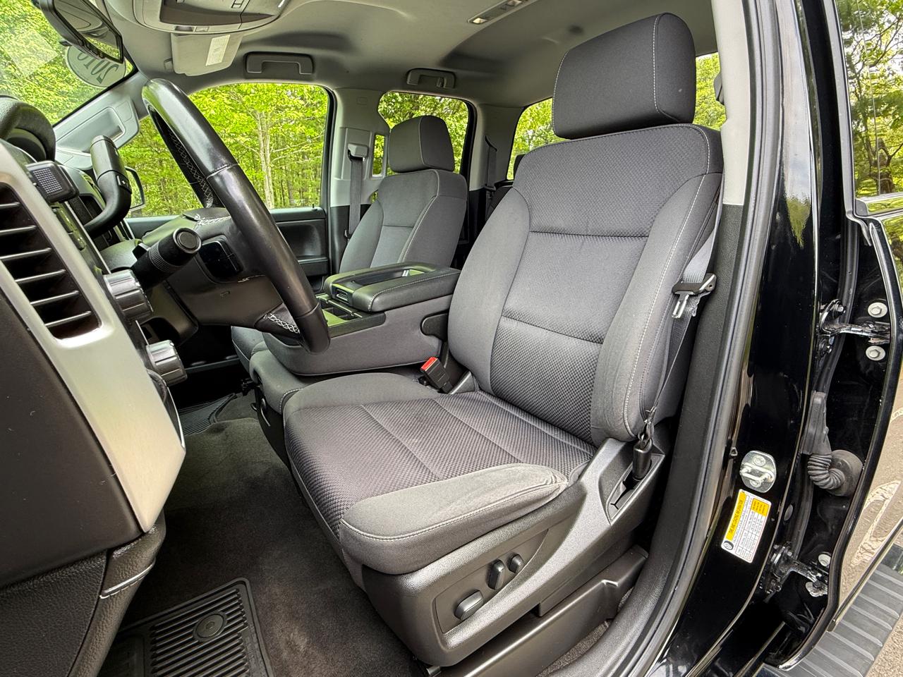 GMC Sierra 1500 4WD Double Cab 143.5" SLE 2018