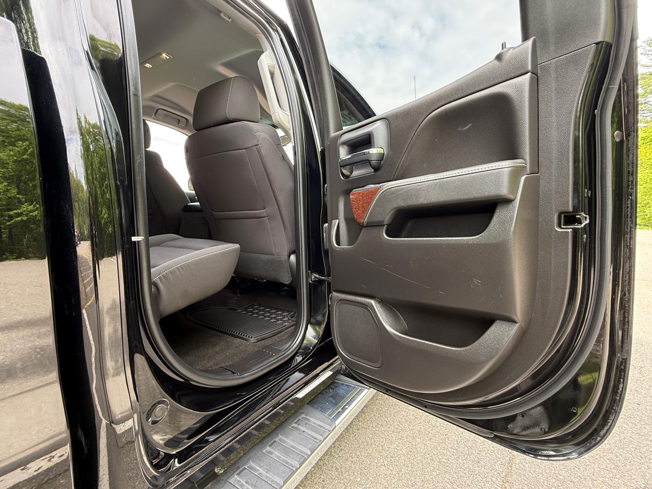 GMC Sierra 1500 4WD Double Cab 143.5" SLE 2018