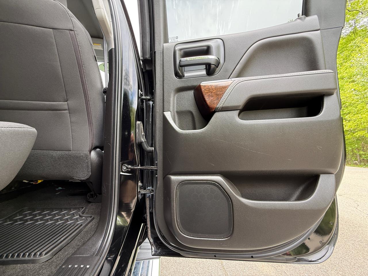 GMC Sierra 1500 4WD Double Cab 143.5" SLE 2018