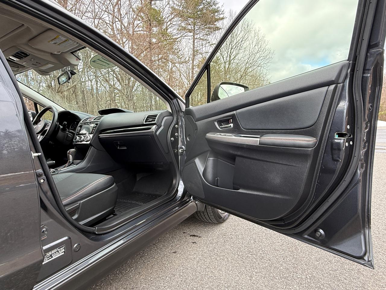 Subaru Crosstrek 2.0i Limited CVT 2017