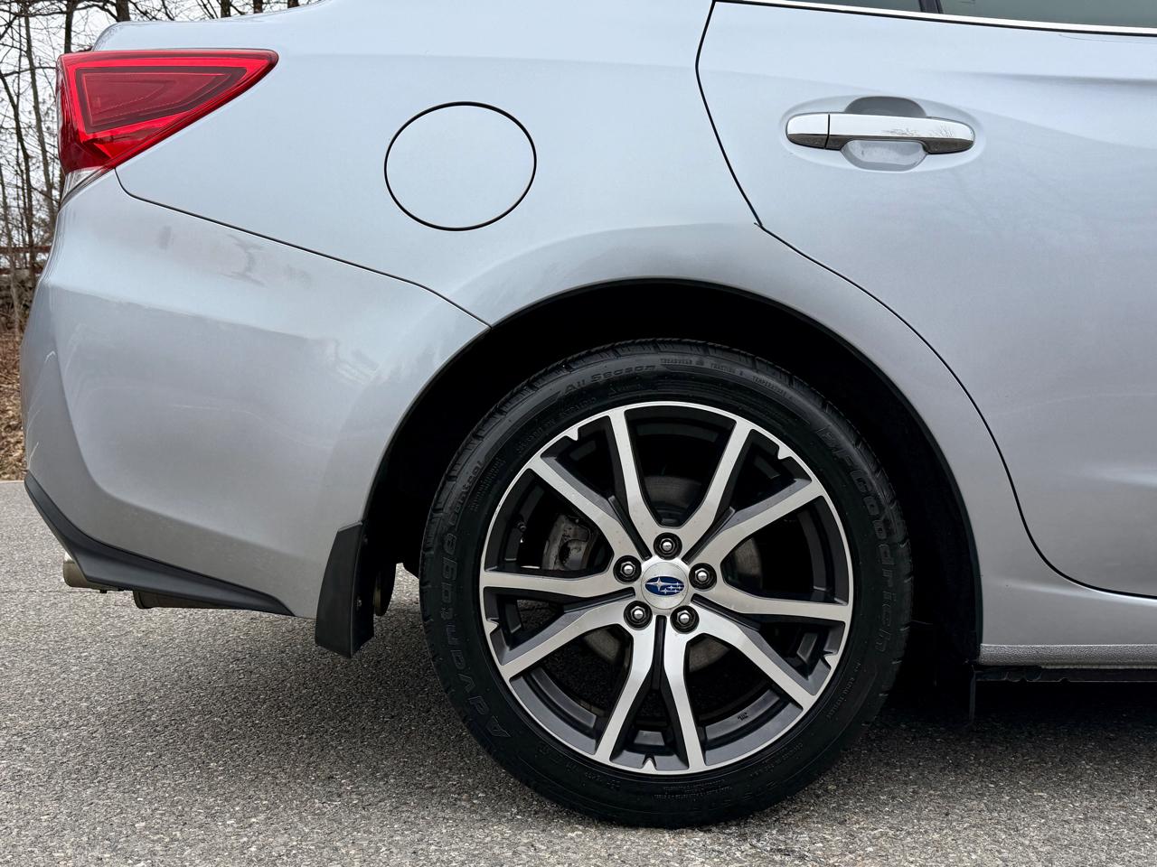 Subaru Impreza 2.0i Limited 4-door CVT 2019