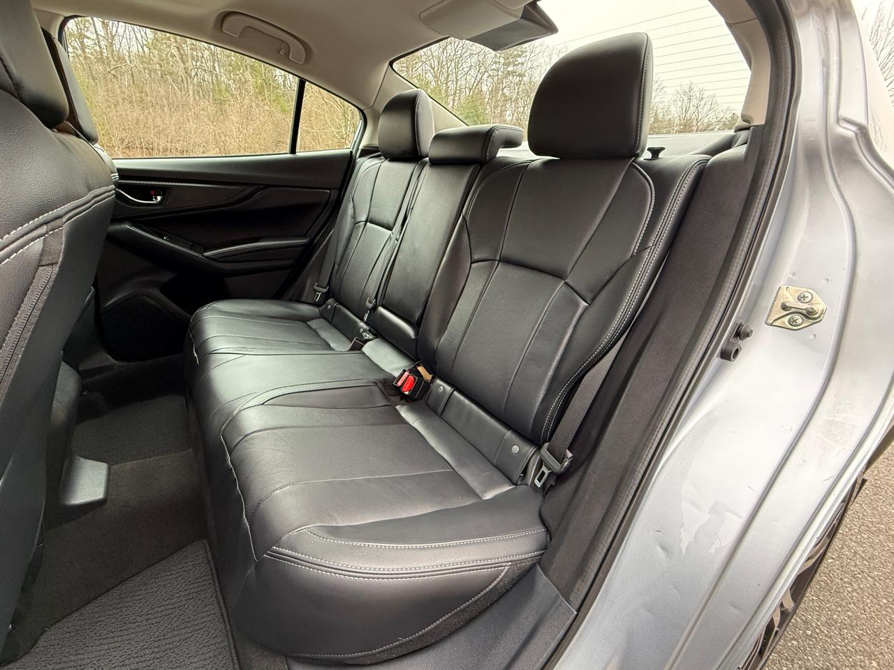 Subaru Impreza 2.0i Limited 4-door CVT 2019