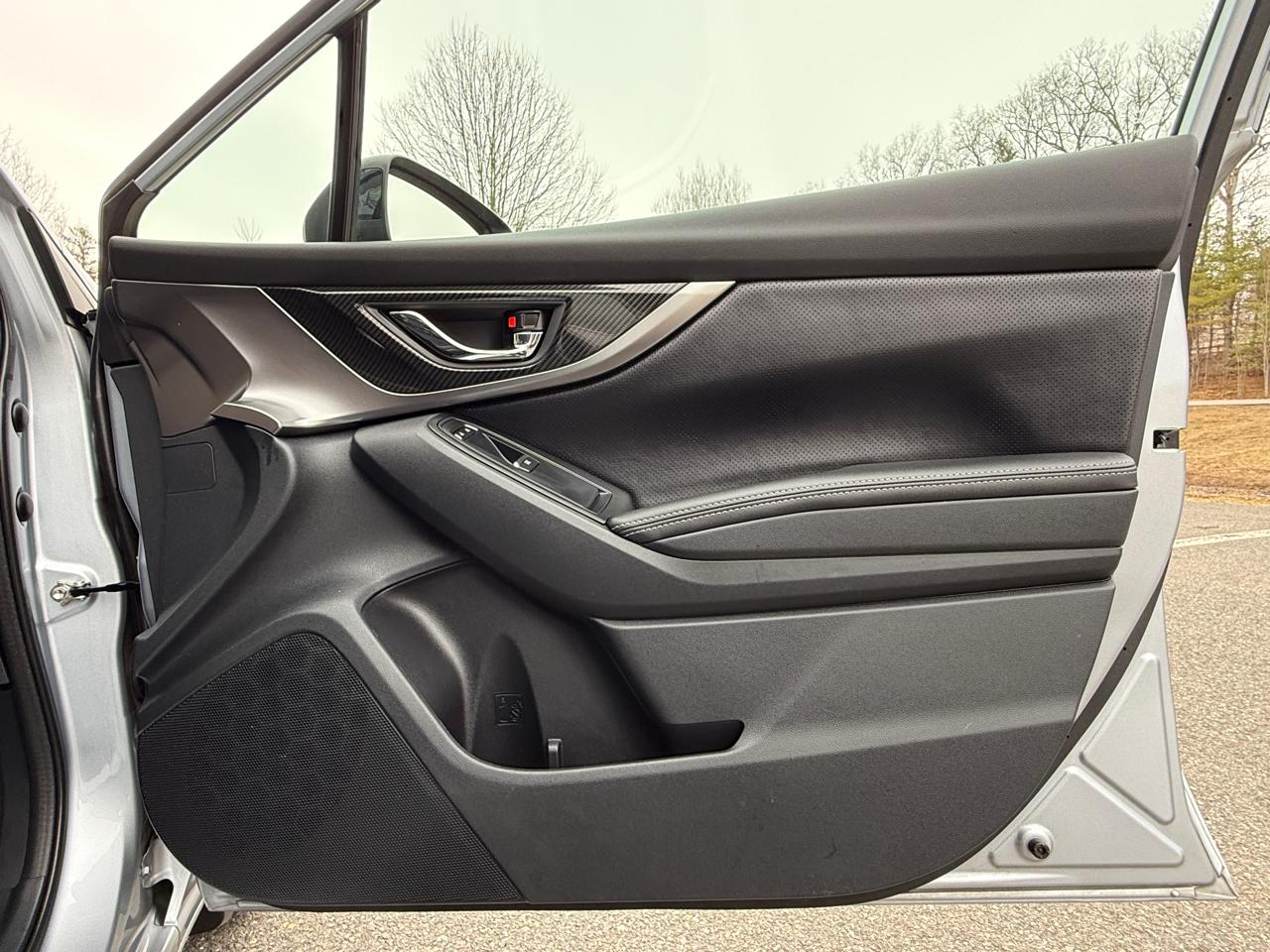 Subaru Impreza 2.0i Limited 4-door CVT 2019