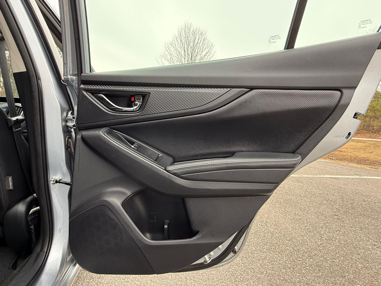 Subaru Impreza 2.0i Limited 4-door CVT 2019