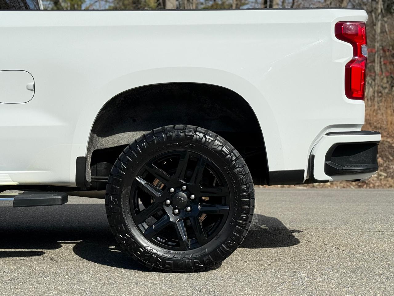 Chevrolet Silverado 1500 4WD Crew Cab 157" RST 2021