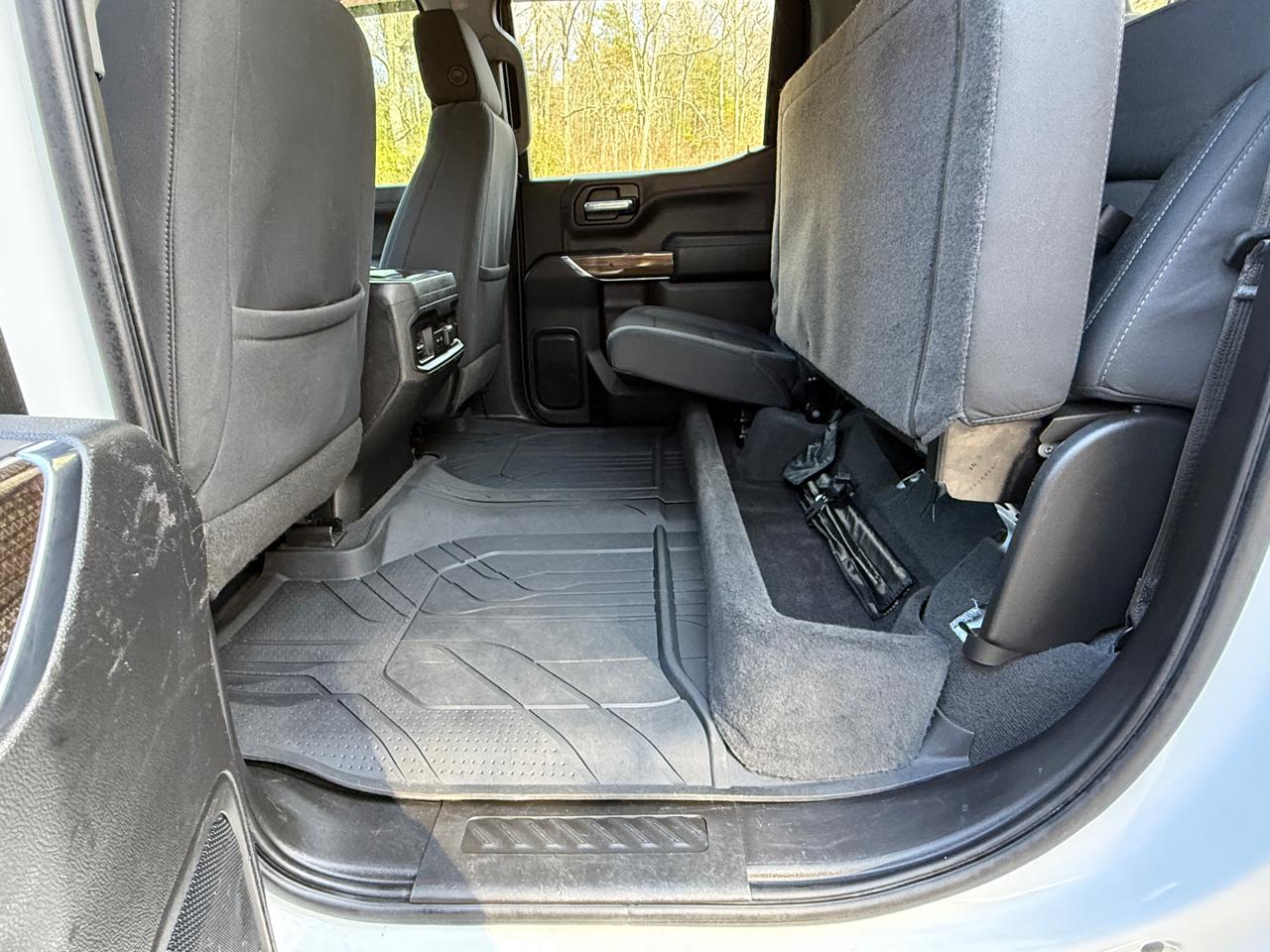 Chevrolet Silverado 1500 4WD Crew Cab 157" RST 2021