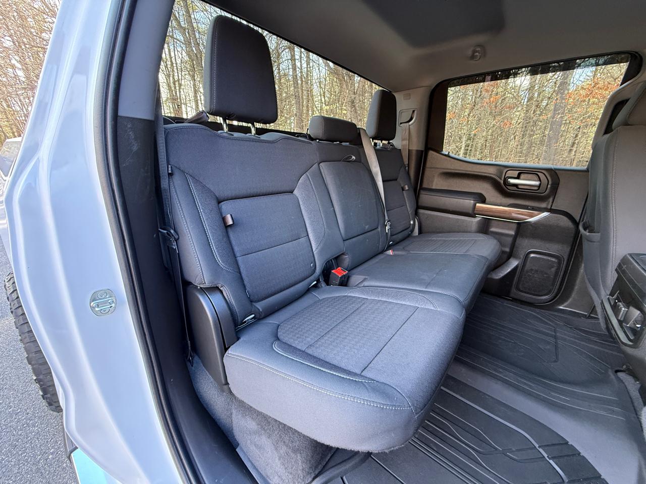 Chevrolet Silverado 1500 4WD Crew Cab 157" RST 2021