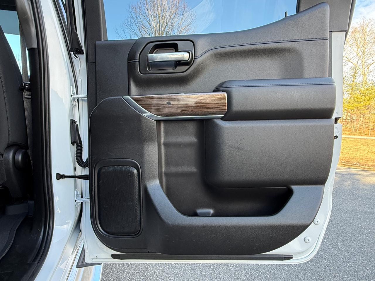 Chevrolet Silverado 1500 4WD Crew Cab 157" RST 2021