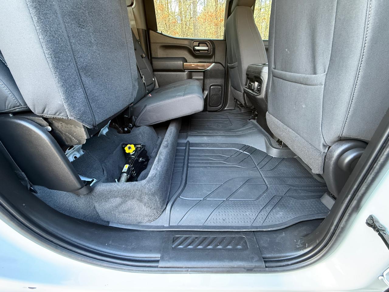 Chevrolet Silverado 1500 4WD Crew Cab 157" RST 2021