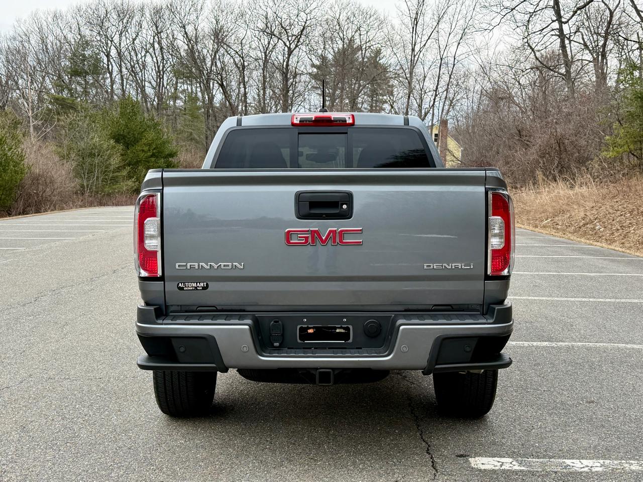 GMC Canyon 4WD Crew Cab Denali 2020