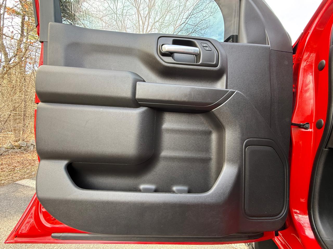 Chevrolet Silverado 1500 4WD Crew Cab 147" Custom Trail Boss 2019