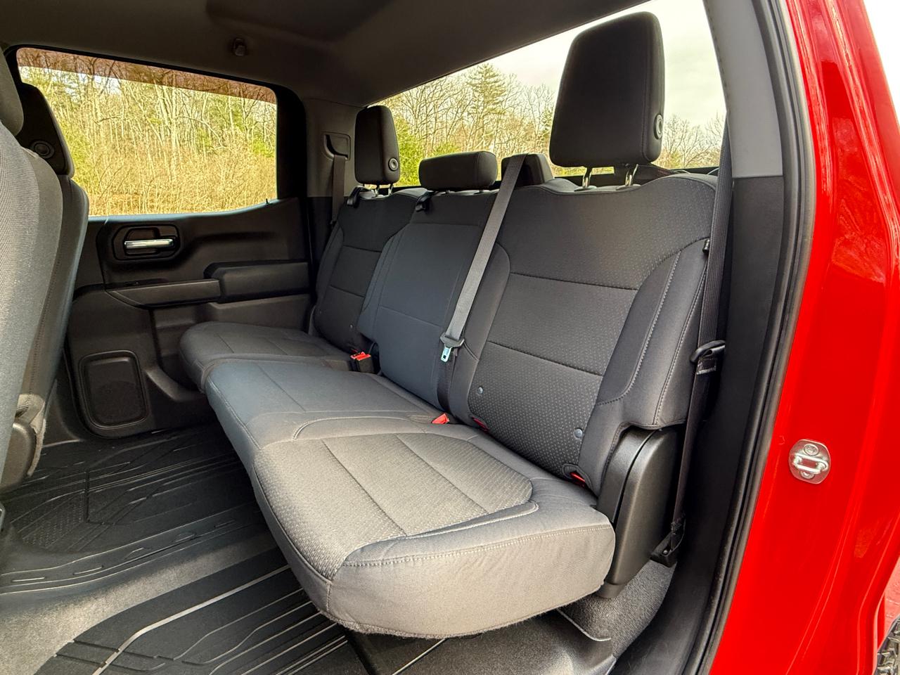 Chevrolet Silverado 1500 4WD Crew Cab 147" Custom Trail Boss 2019