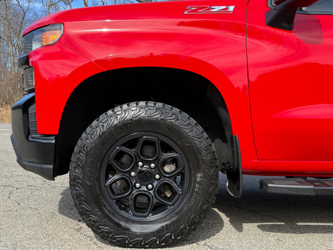 Chevrolet Silverado 1500 4WD Crew Cab 147" Custom Trail Boss 2019