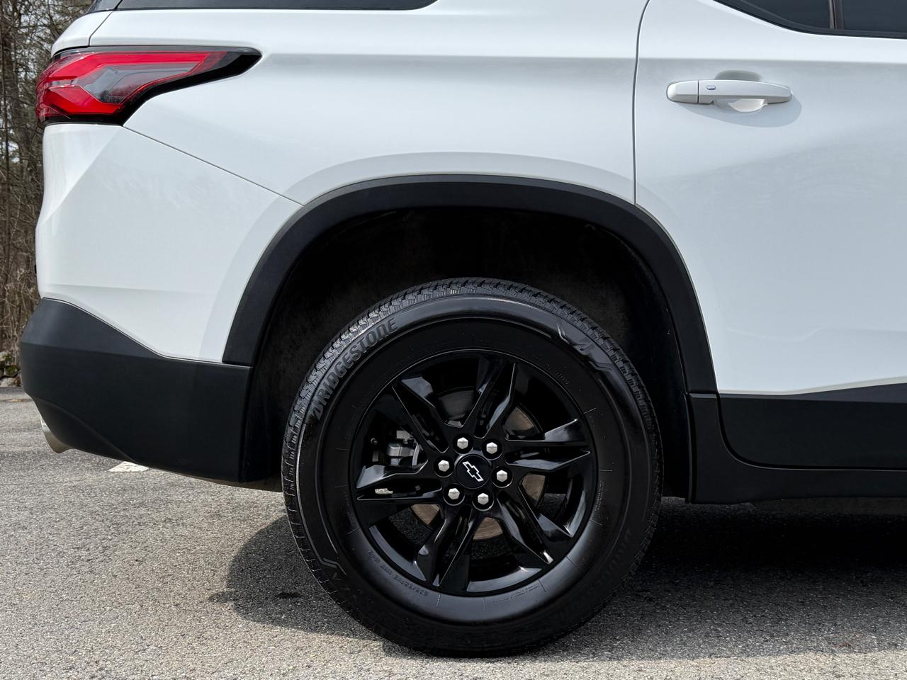 Chevrolet Traverse AWD 4dr LT Cloth w/1LT 2023