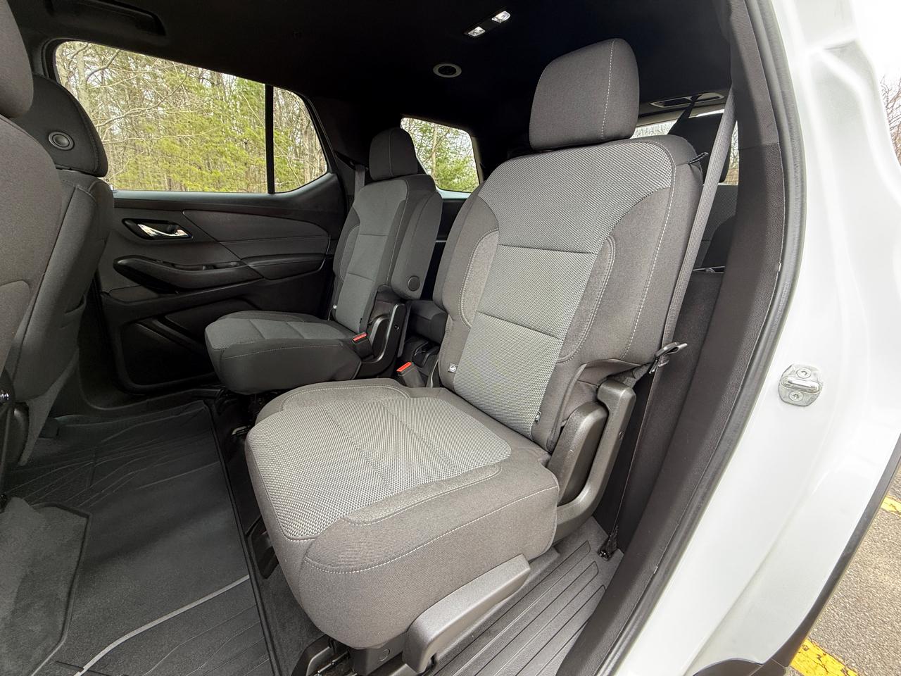 Chevrolet Traverse AWD 4dr LT Cloth w/1LT 2023