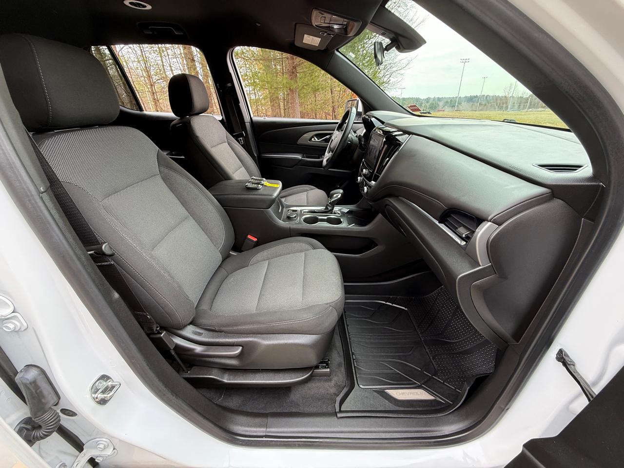 Chevrolet Traverse AWD 4dr LT Cloth w/1LT 2023