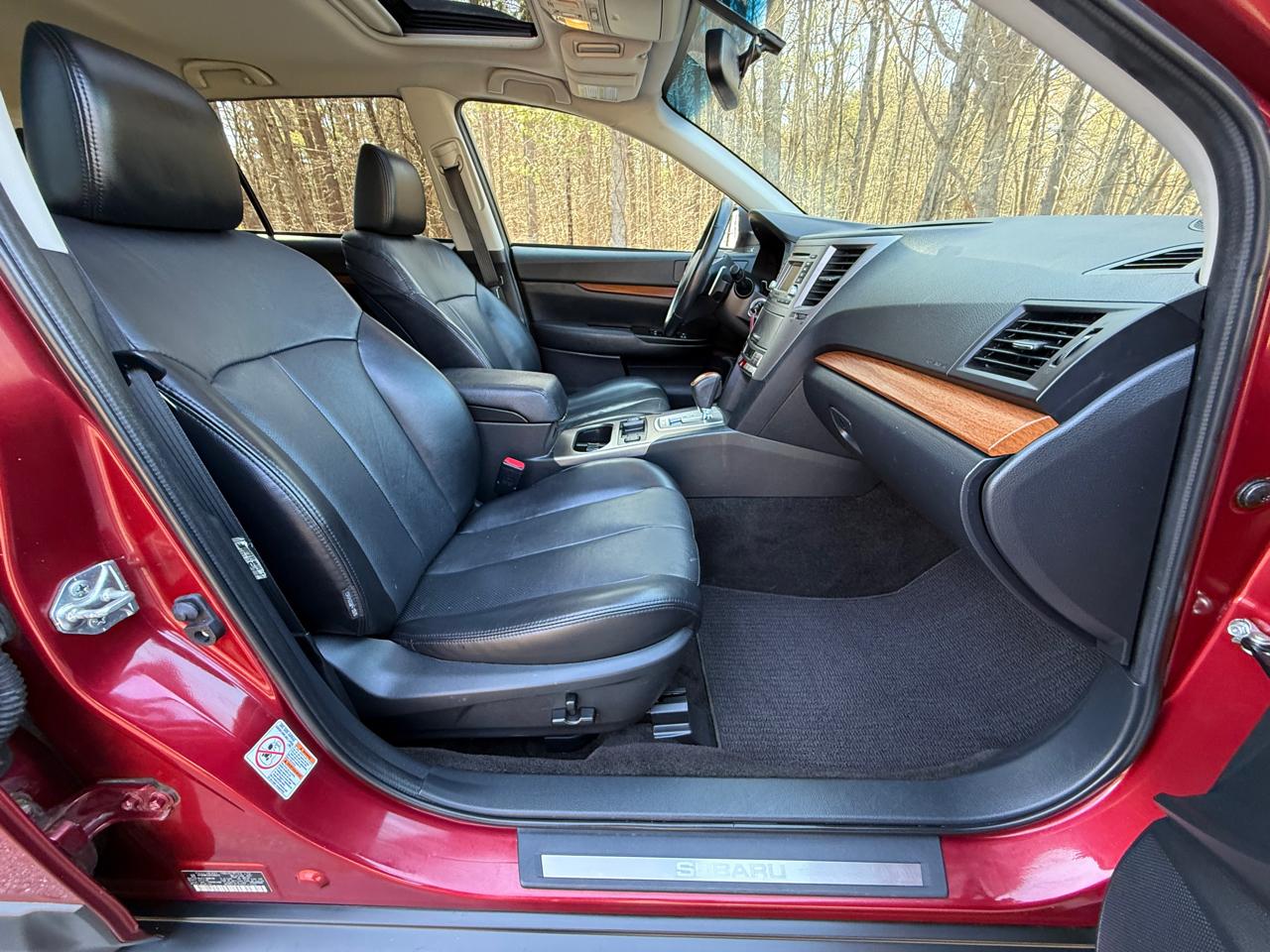 Subaru Outback 4dr Wgn H4 Auto 2.5i Limited 2013