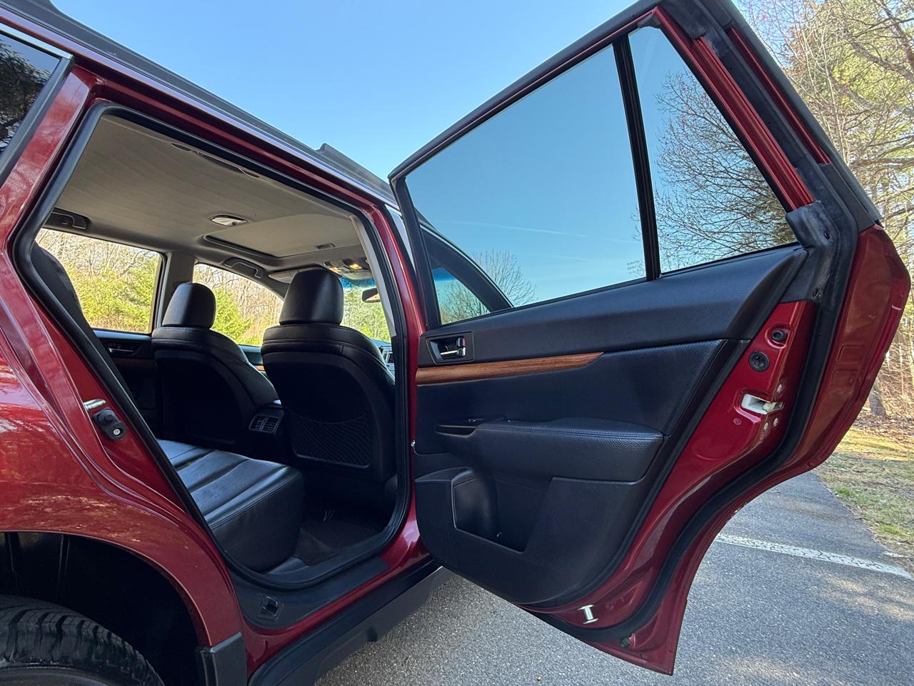 Subaru Outback 4dr Wgn H4 Auto 2.5i Limited 2013