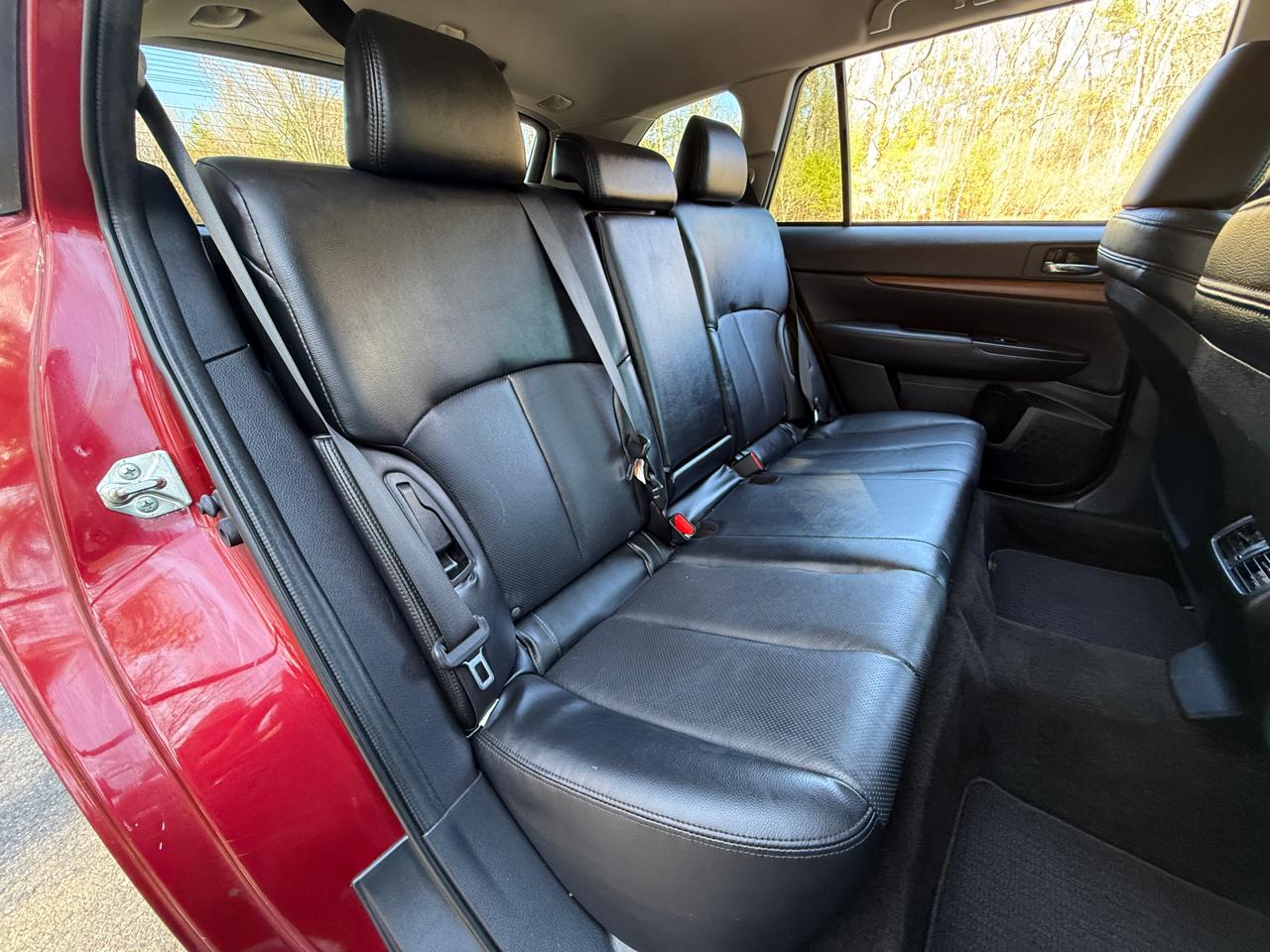 Subaru Outback 4dr Wgn H4 Auto 2.5i Limited 2013