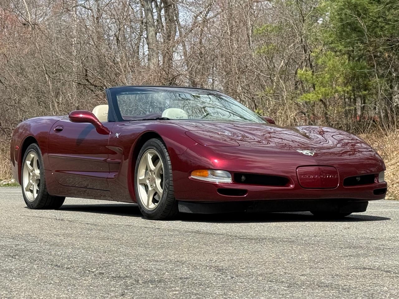 Chevrolet Corvette 2dr Convertible 2003