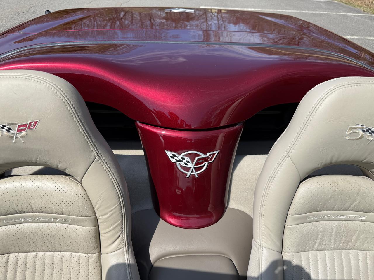 Chevrolet Corvette 2dr Convertible 2003