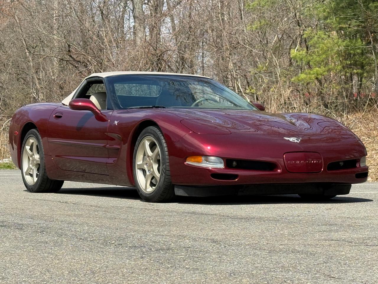 Chevrolet Corvette 2dr Convertible 2003