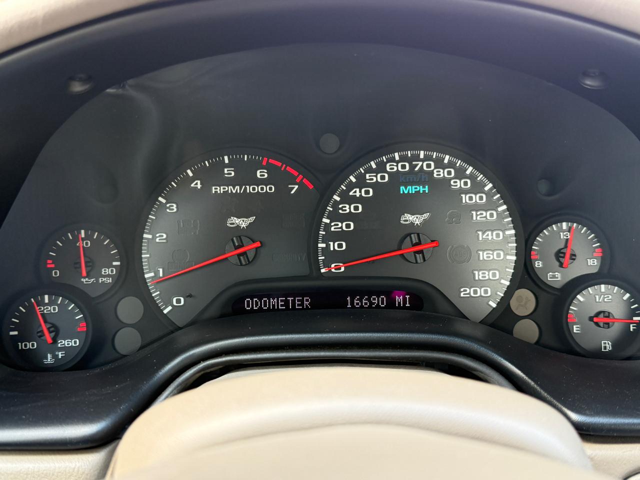 Chevrolet Corvette 2dr Convertible 2003