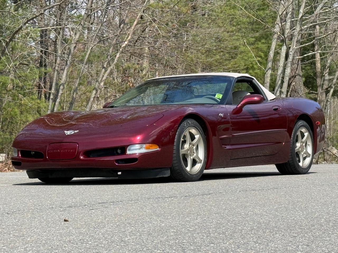 Chevrolet Corvette 2dr Convertible 2003