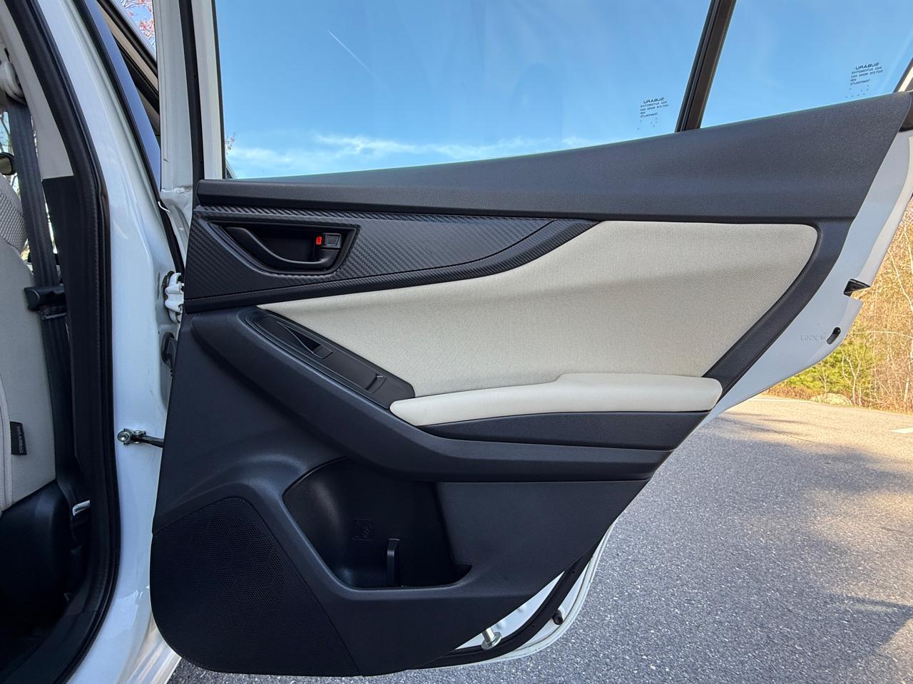 Subaru Impreza 2.0i 4-door CVT 2019