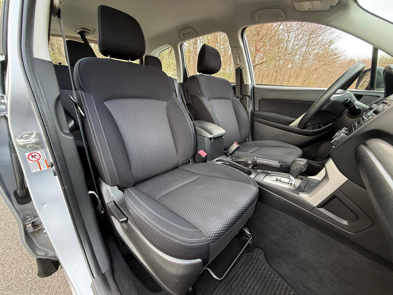 Subaru Forester 4dr CVT 2.5i PZEV 2015