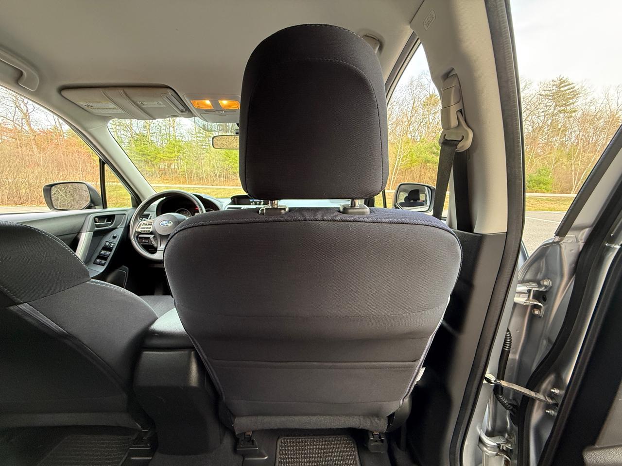 Subaru Forester 4dr CVT 2.5i PZEV 2015