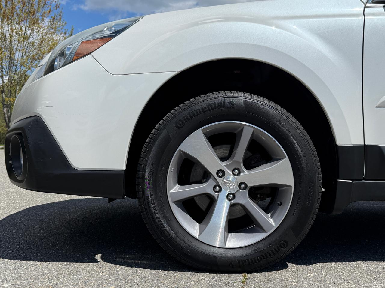 Subaru Outback 4dr Wgn H4 Auto 2.5i Limited 2014