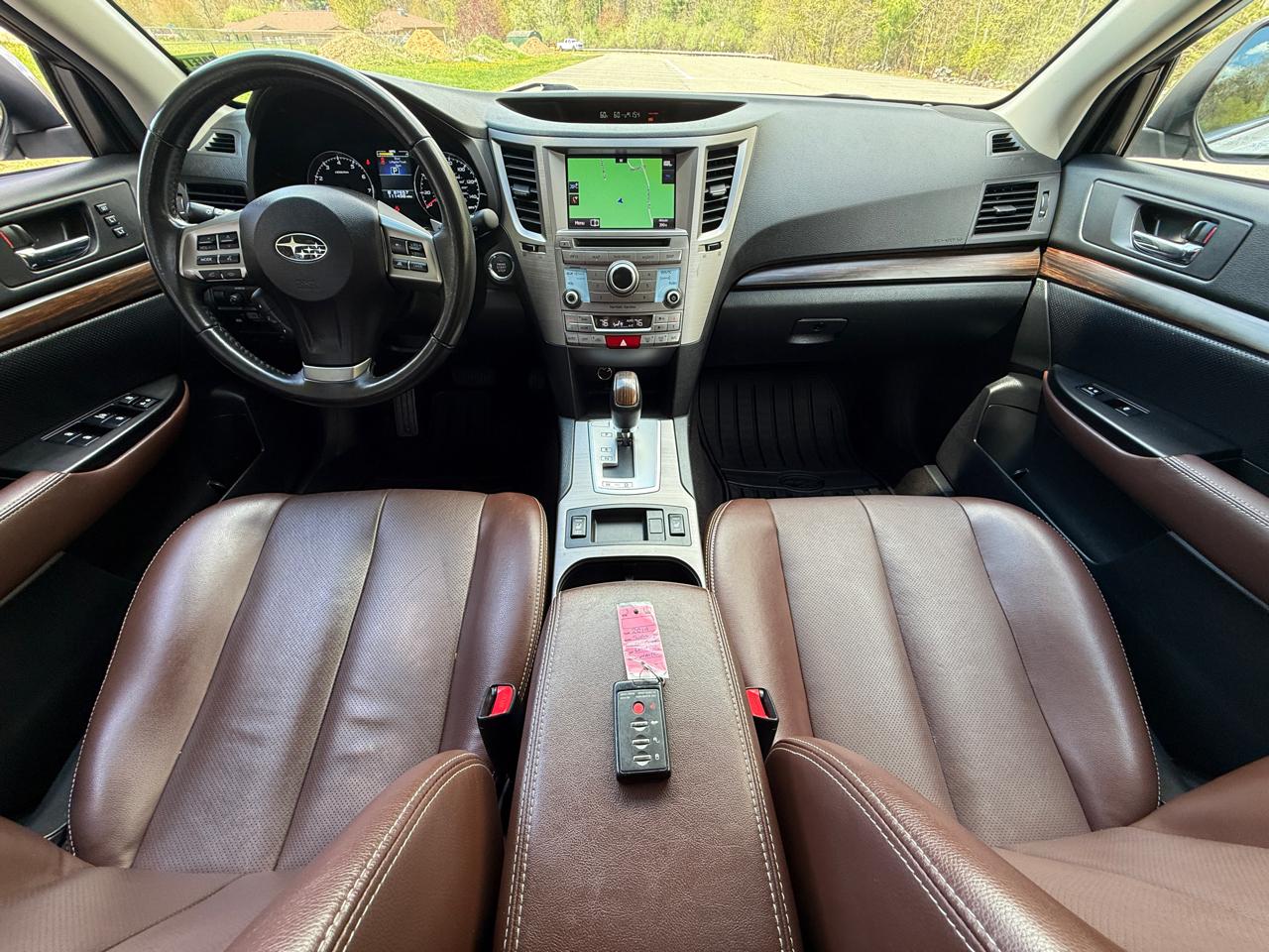 Subaru Outback 4dr Wgn H4 Auto 2.5i Limited 2014