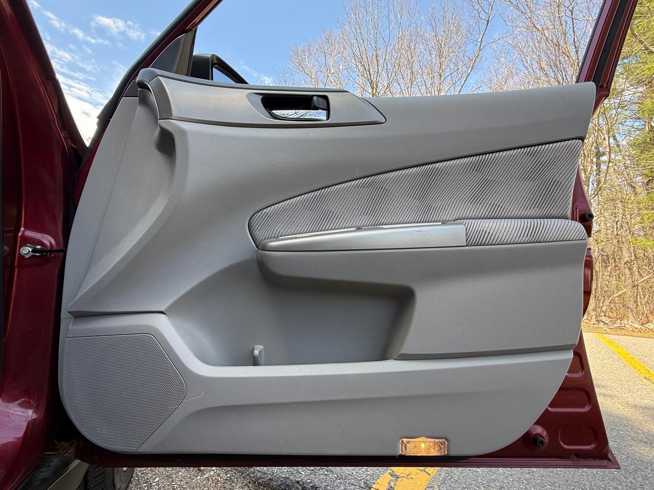 Subaru Forester 4dr Auto 2.5X Premium 2010