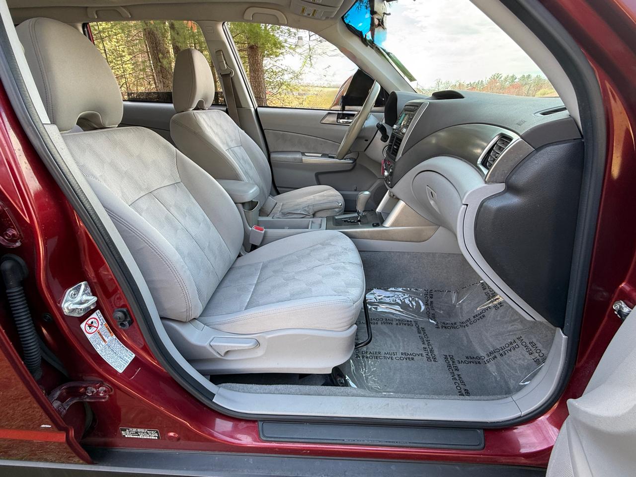 Subaru Forester 4dr Auto 2.5X Premium 2010