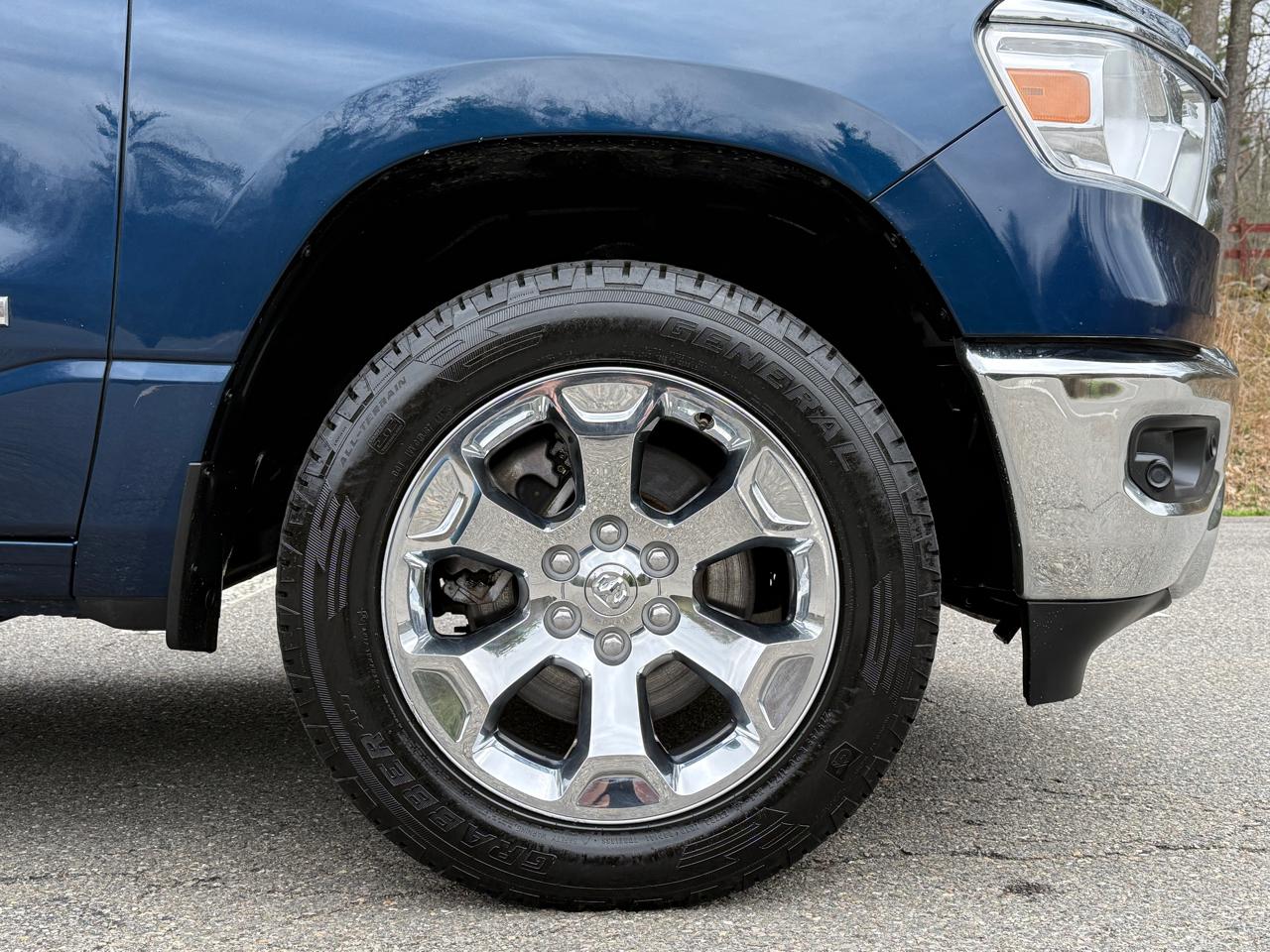 RAM 1500 Big Horn/Lone Star 4x4 Crew Cab 5'7" Box 2019