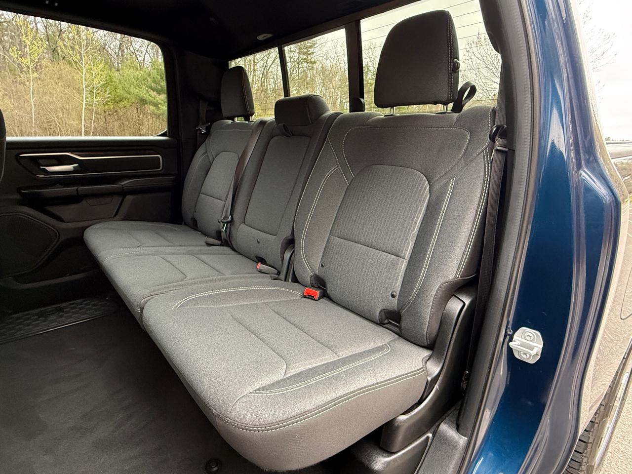 RAM 1500 Big Horn/Lone Star 4x4 Crew Cab 5'7" Box 2019