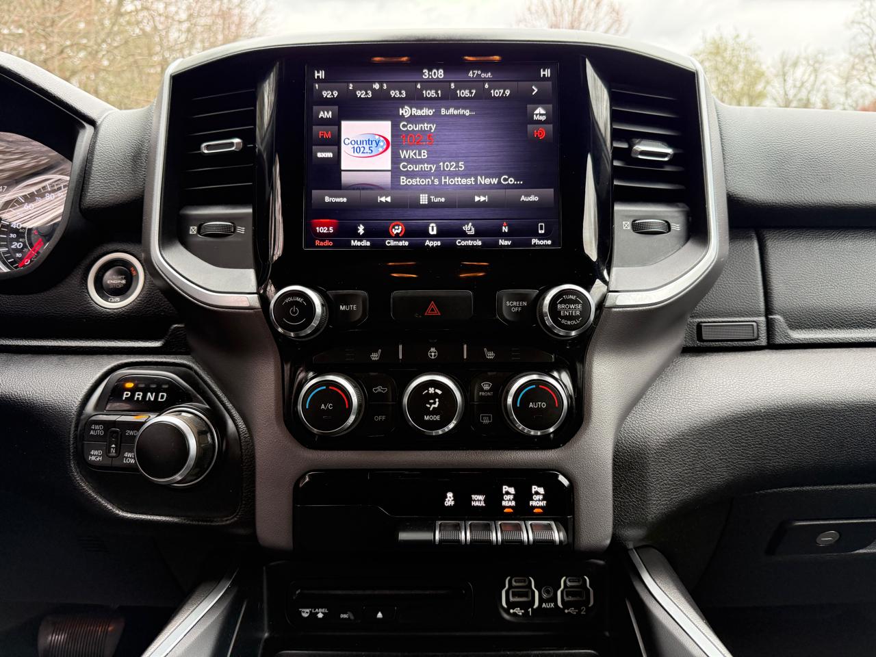 RAM 1500 Big Horn/Lone Star 4x4 Crew Cab 5'7" Box 2019