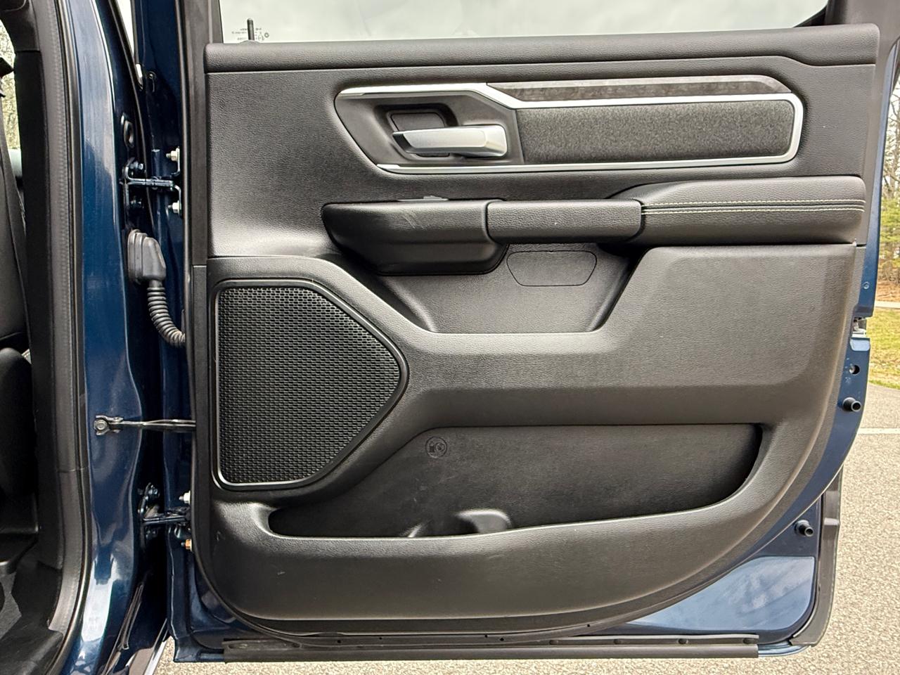 RAM 1500 Big Horn/Lone Star 4x4 Crew Cab 5'7" Box 2019