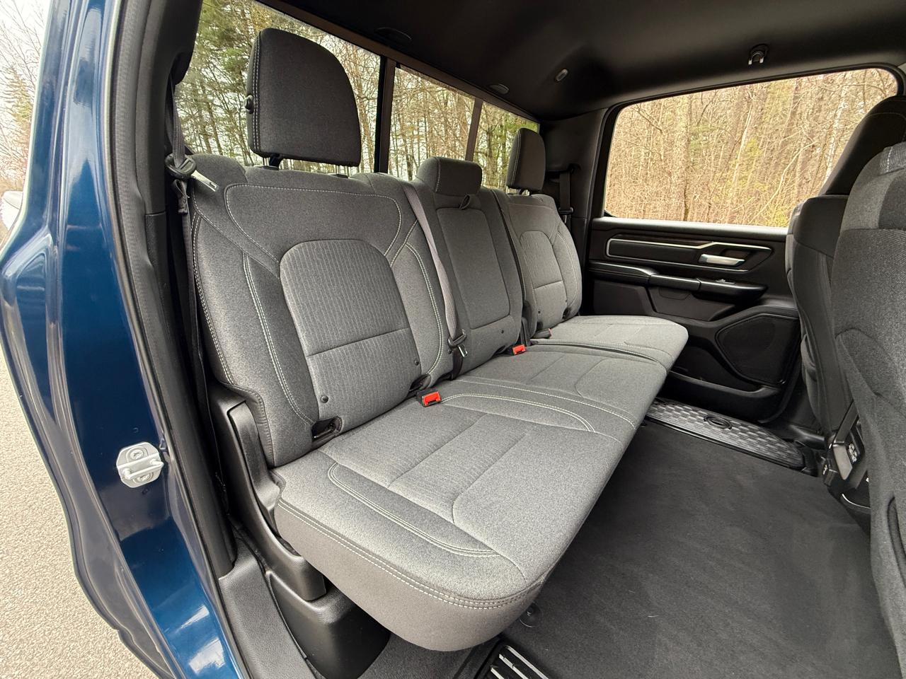 RAM 1500 Big Horn/Lone Star 4x4 Crew Cab 5'7" Box 2019