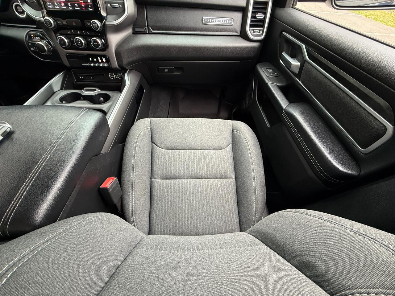 RAM 1500 Big Horn/Lone Star 4x4 Crew Cab 5'7" Box 2019