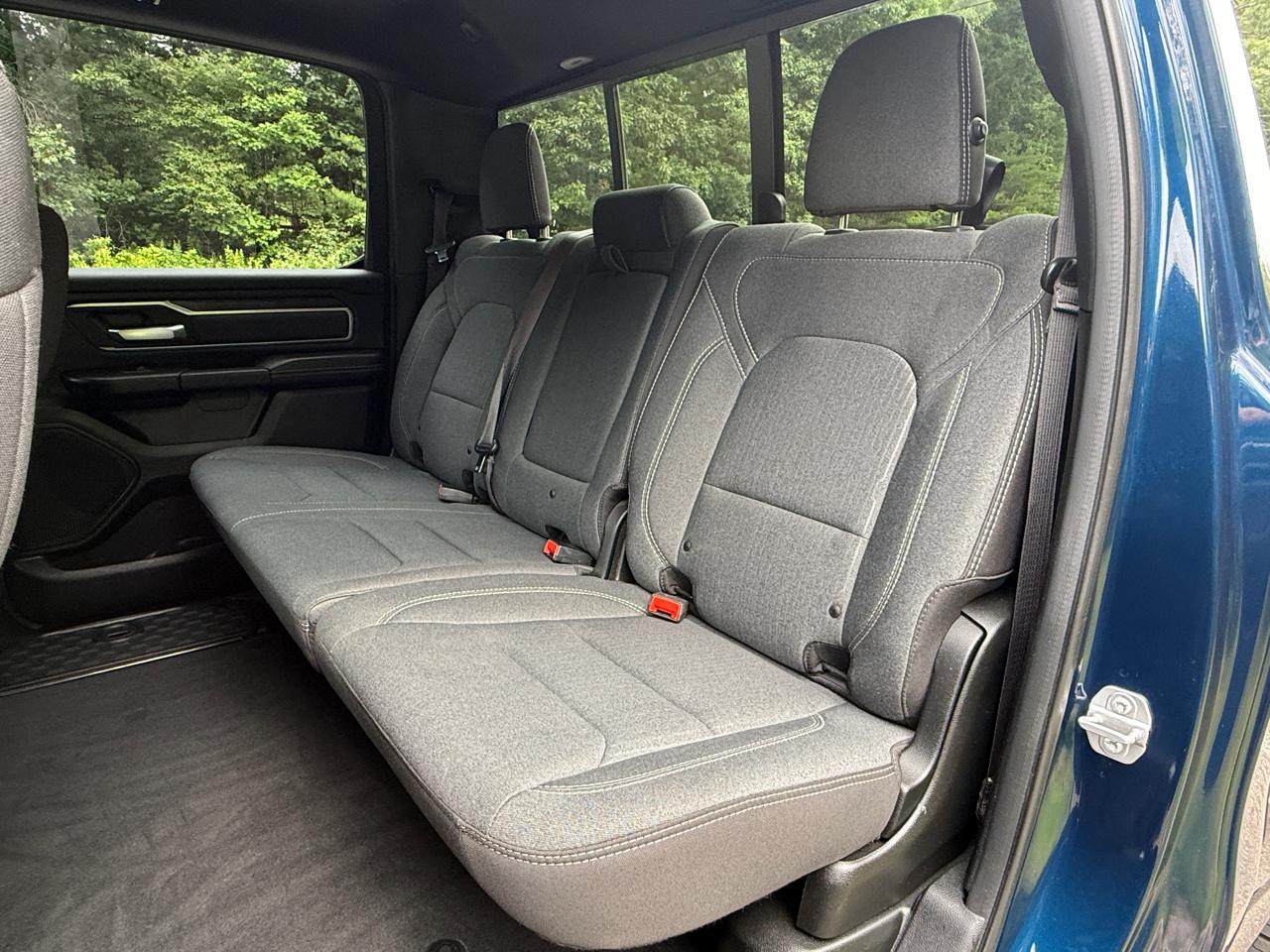 RAM 1500 Big Horn/Lone Star 4x4 Crew Cab 5'7" Box 2019