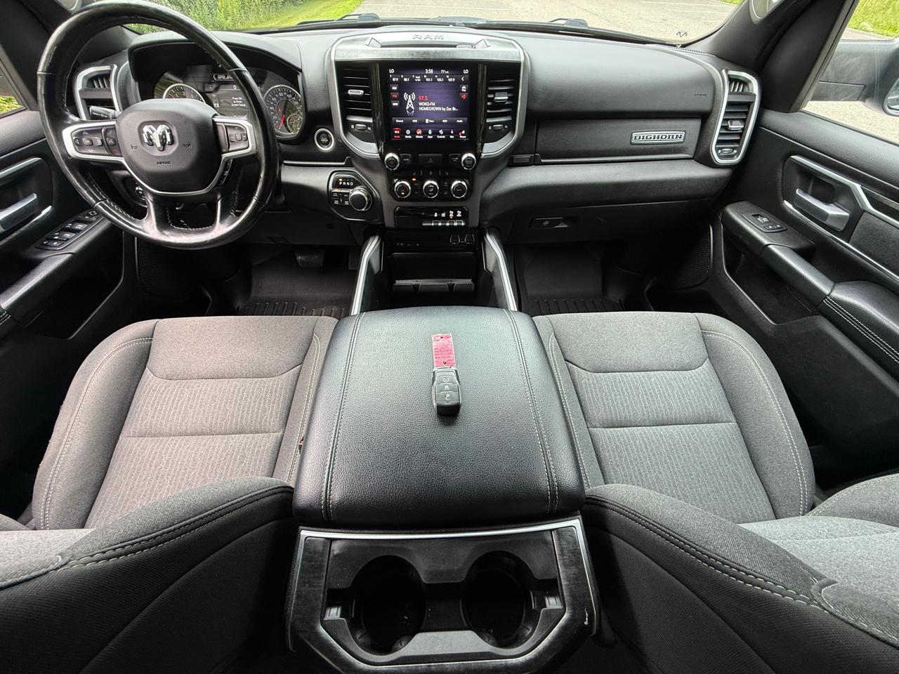 RAM 1500 Big Horn/Lone Star 4x4 Crew Cab 5'7" Box 2019
