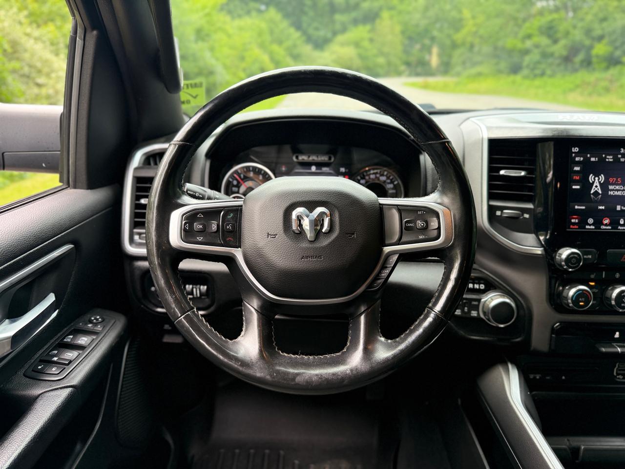 RAM 1500 Big Horn/Lone Star 4x4 Crew Cab 5'7" Box 2019