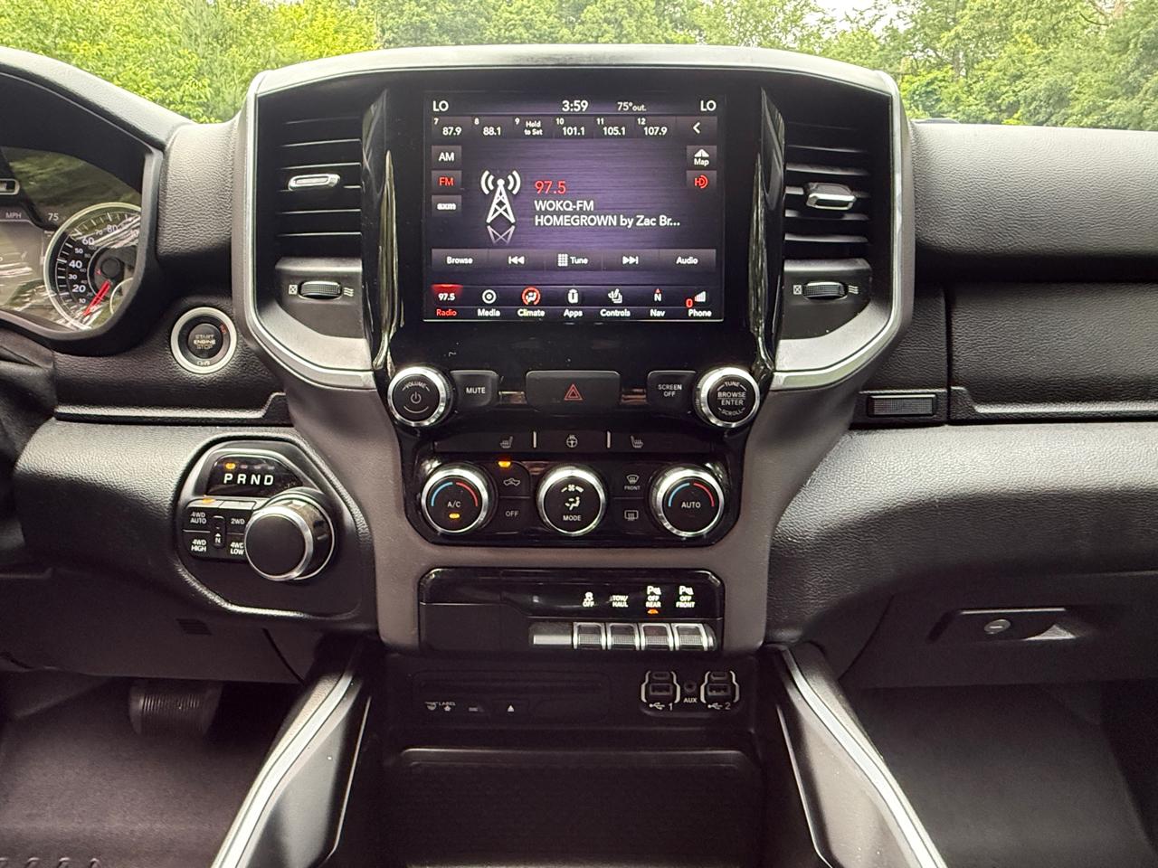 RAM 1500 Big Horn/Lone Star 4x4 Crew Cab 5'7" Box 2019