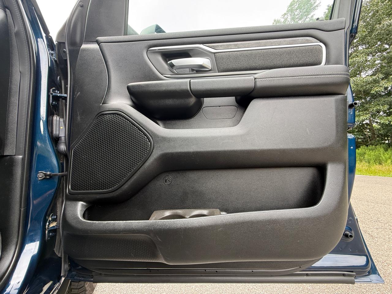 RAM 1500 Big Horn/Lone Star 4x4 Crew Cab 5'7" Box 2019
